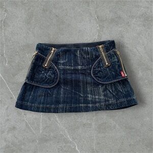 Denim Mini Skirt with Zipper Pockets Y2K